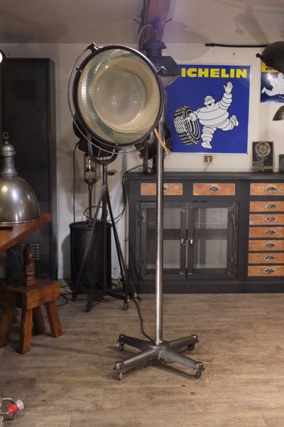 scialytique ancien BBT 1950